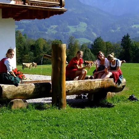Farm stay Kressenlehen
